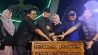 20260101_231843-min Sujiwo Ajak Warga Jaga Bundaran Gaforaya dan Tugu Benteng Mangrove Kubu Raya
