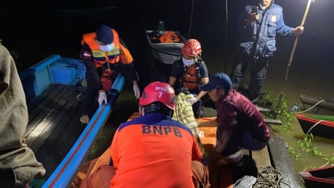 Korban Tenggelam di Sungai Melawi Ditemukan Meninggal Dunia