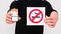 Ilustrasi menghindari rokok agar wajah glowing