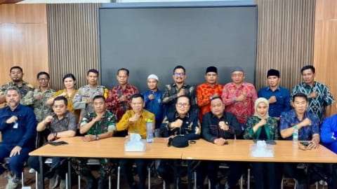 Sujiwo Rangkul Kepala Desa, Tekankan Kolaborasi untuk Majukan Kubu Raya