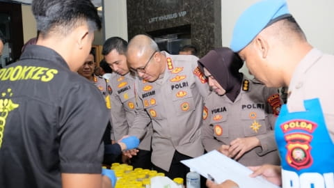 Polda Kalbar Gelar Tes Urine Mendadak untuk Pimpinan, Tegaskan Komitmen Bersih Narkoba