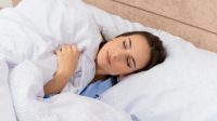 Ilustrasi tidak tidur setelah sahur dan berbuka