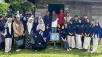 1000716788 PGMI UNISSAS Salurkan Sembako untuk Lansia di Sambas