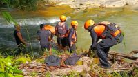 1000778144 Remaja 14 Tahun Tenggelam di Riam Kecala Sanggau, Ditemukan Meninggal Dunia