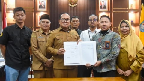 Bupati Sujiwo Mantapkan Rencana Pembangunan Pasar Induk Melati di Kubu Raya