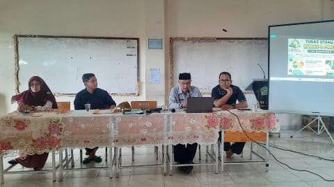 MAN 1 Pontianak Siapkan Generasi Kreatif Lewat Kegiatan Humas dan Publikasi