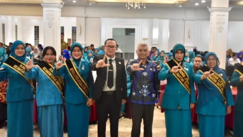 Bupati Kubu Raya Minta Istri Camat Aktif Bangun Pemberdayaan Masyarakat