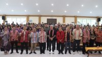 Seminar Nasional di STAKat Negeri Pontianak, Panglima Jilah Ajak Generasi Muda Cinta Adat dan Budaya