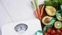 Ilustrasi menjaga berat badan ideal