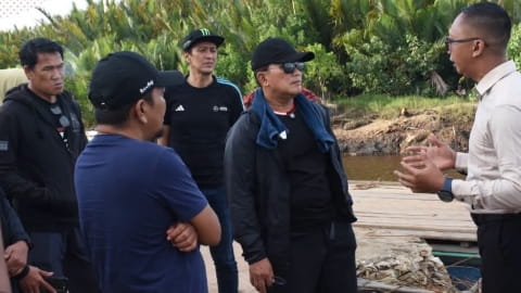 Dermaga Sumber Agung Ambruk, Bupati Sujiwo Gerak Cepat: Perbaikan Dimulai Pekan Depan Pakai Dana BTT