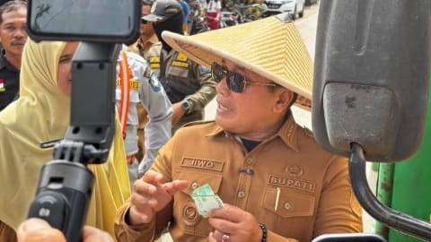 Mulai Rabu, Pemkab Kubu Raya Berlakukan Retribusi Pas Masuk Pelabuhan Rasau Jaya