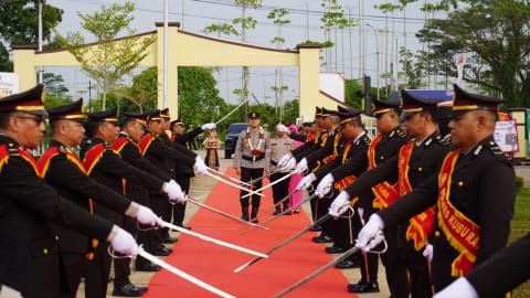 AKBP Rensa Resmi Pimpin Polres Kubu Raya, Fokus Karhutla dan Kemacetan
