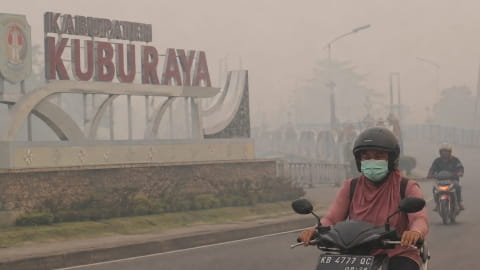 Kualitas Udara Kubu Raya Sangat Tidak Sehat, Warga Diimbau Pakai Masker
