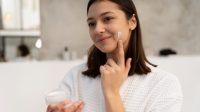 Ilustrasi azelaic acid untuk jerawat