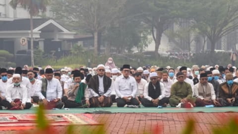 Salat Istisqa Digelar di Kubu Raya, Sujiwo Minta Warga Tak Panik