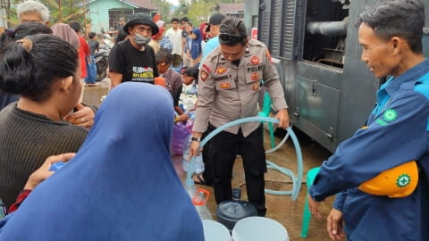 400 Warga Terdampak Kemarau Terima Bantuan Air Bersih