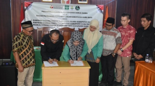 Bawaslu Kubu Raya Gandeng Tiga Organisasi Perempuan Awasi Demokrasi