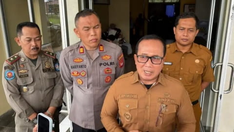 Sujiwo Desak Pertamina Atasi Antrean BBM