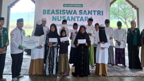 LAZISNU Salurkan Beasiswa Nusantara kepada 27 Siswa di Kalbar