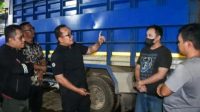 1001279201 Bupati Sujiwo Siapkan Portal untuk Batasi Muatan Angkutan Sawit