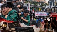 Ketika Hukum Bersimpuh di Hadapan Preman